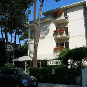https://hotel-etruria.it-tuscanyhotel.com